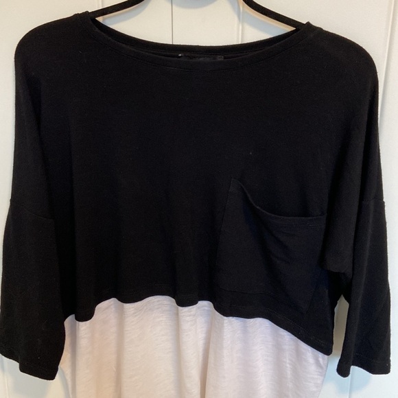 Forever 21 Casual Block Style Black & White 3/4 Sleeve Top | Size M - Picture 9 of 11